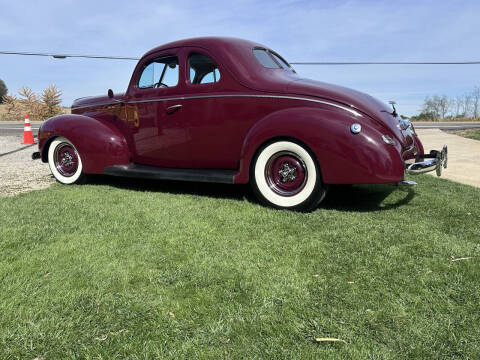 1940 Ford Deluxe