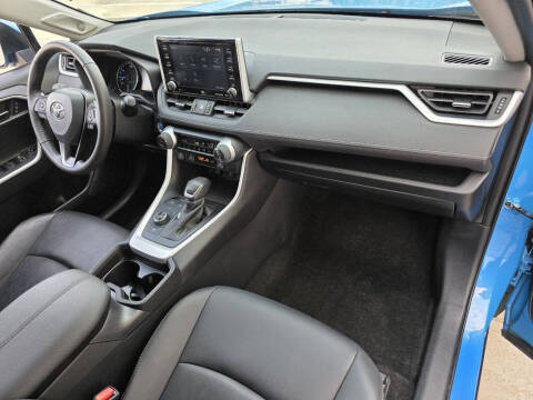 2021 Toyota RAV4 Hybrid XLE Premium