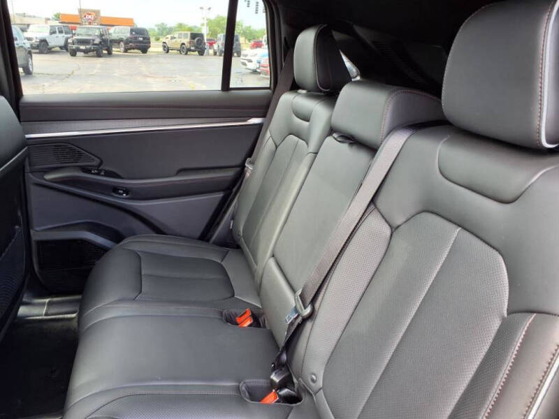 2025 Jeep Wagoneer S Limited