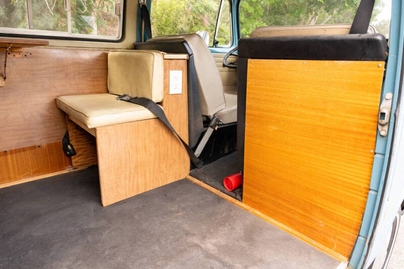 1972 Volkswagen Bus
