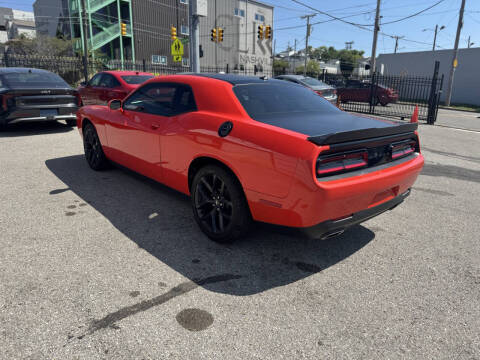 2020 Dodge Challenger SXT