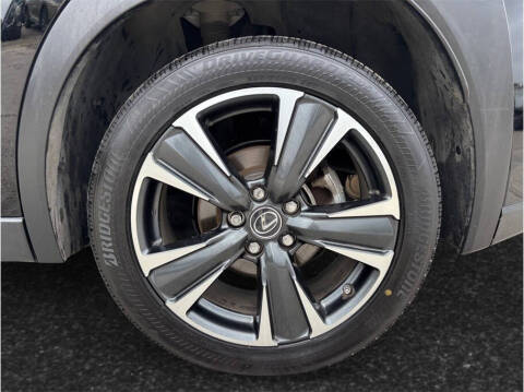 2021 Lexus UX 250h