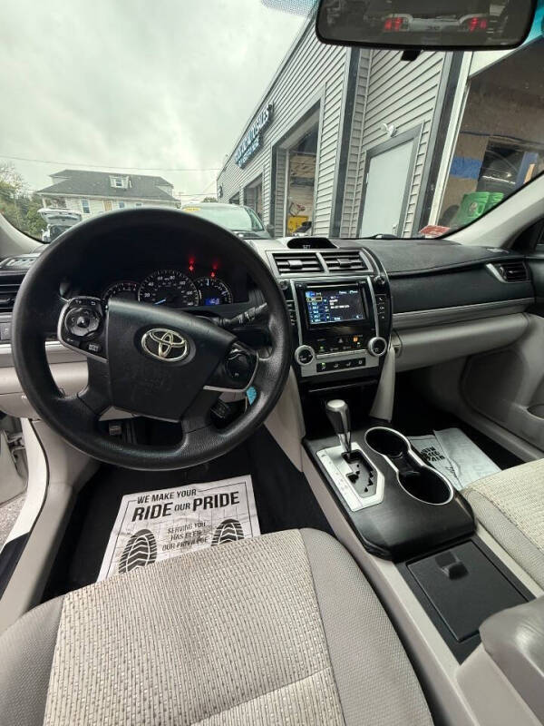 2012 Toyota Camry LE