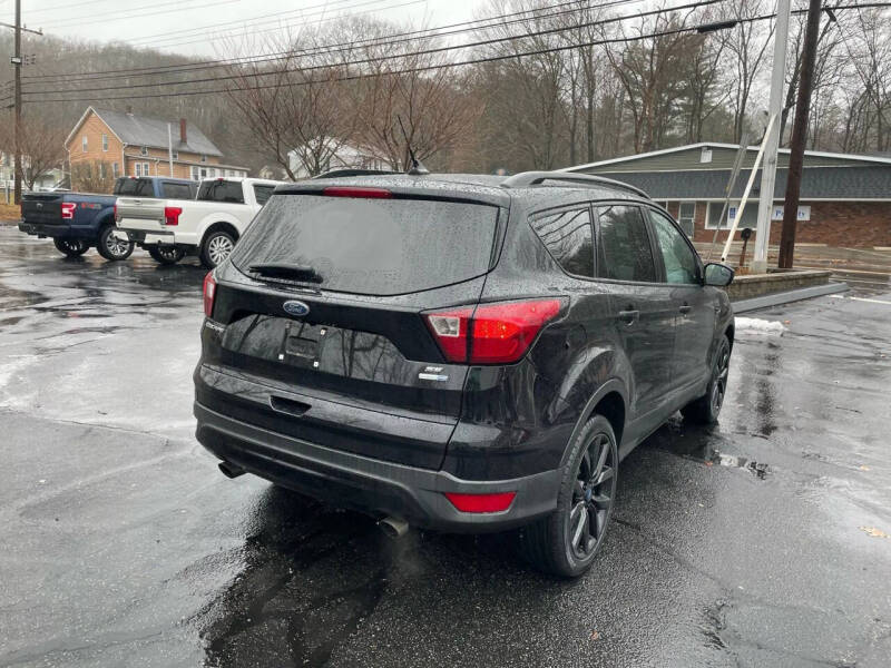 2019 Ford Escape SE