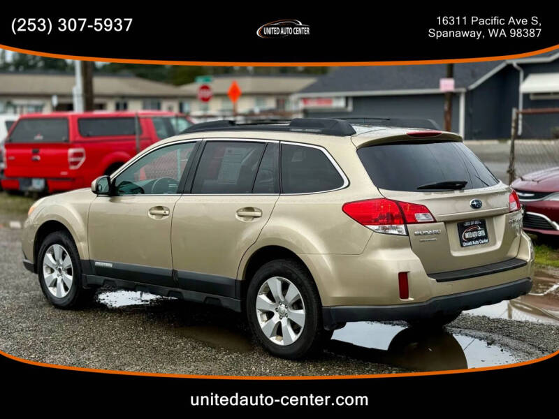 2010 Subaru Outback 2.5i Premium