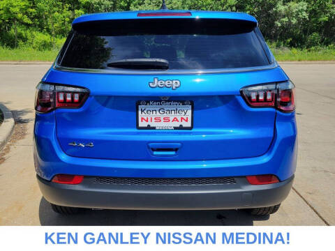 2023 Jeep Compass Sport