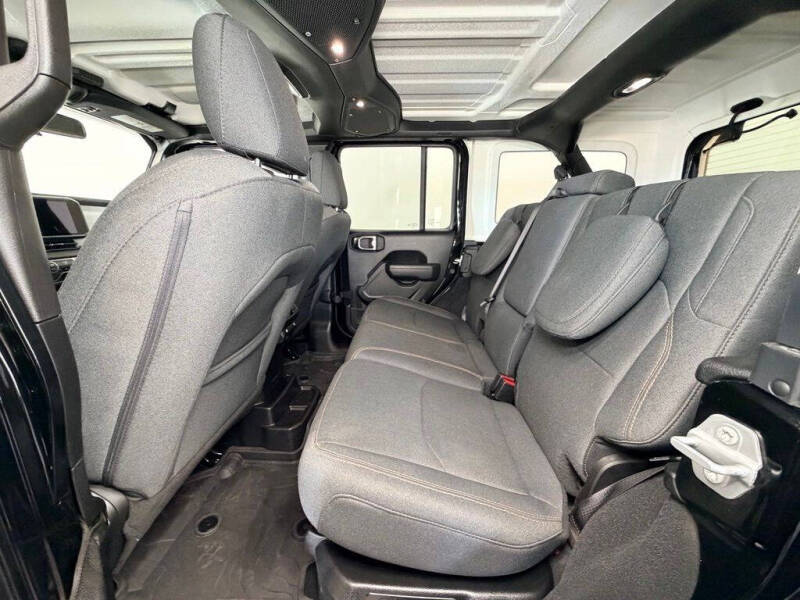 2025 Jeep Wrangler Willys 4xe