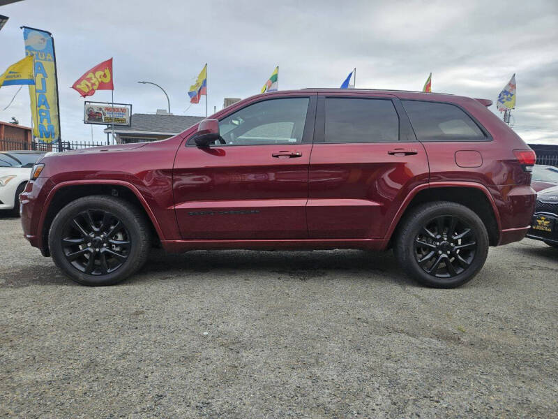2019 Jeep Grand Cherokee Altitude