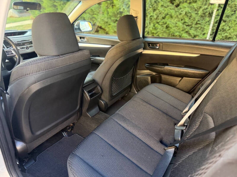 2012 Subaru Outback 2.5i