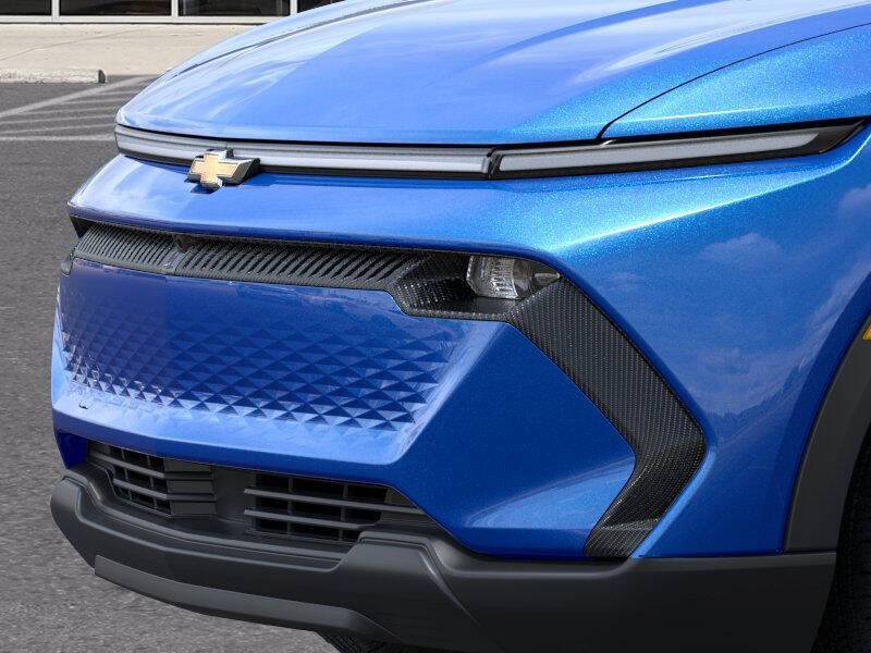 2026 Chevrolet Equinox EV LT 2