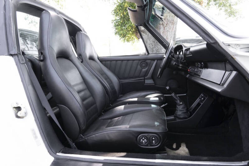 1985 Porsche 911 Carrera