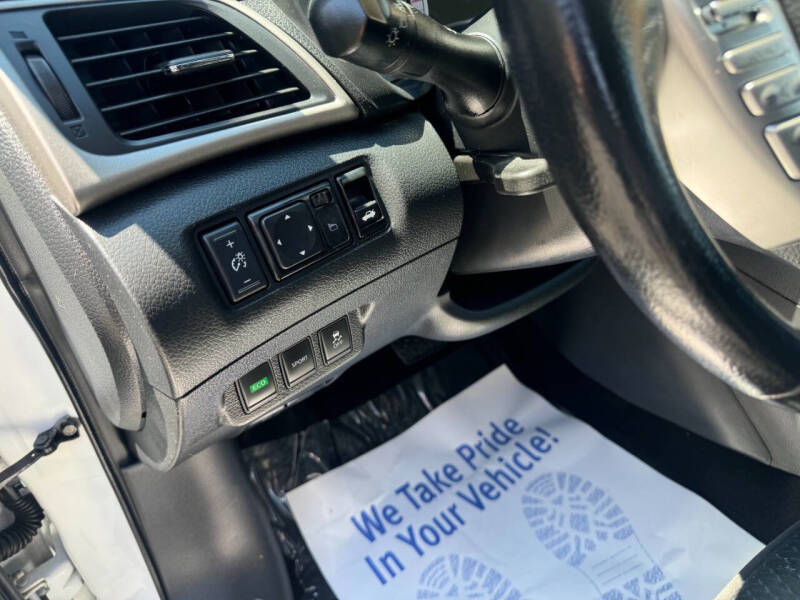 2015 Nissan Sentra SR