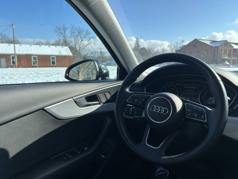 2017 Audi A4 2.0T quattro Premium