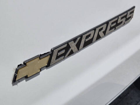 2021 Chevrolet Express 2500
