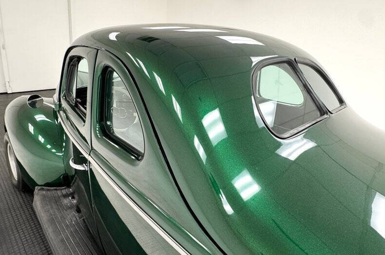 1940 Ford Deluxe