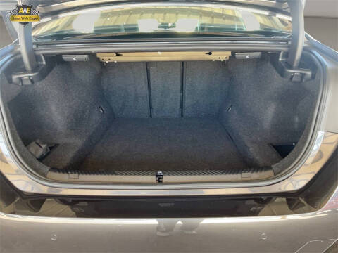 2025 BMW 5 Series 530i