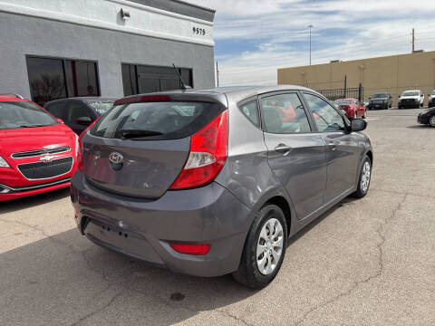 2016 Hyundai Accent SE