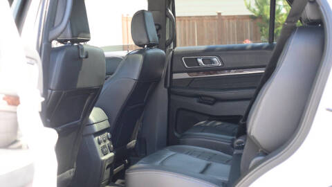 2018 Ford Explorer Platinum