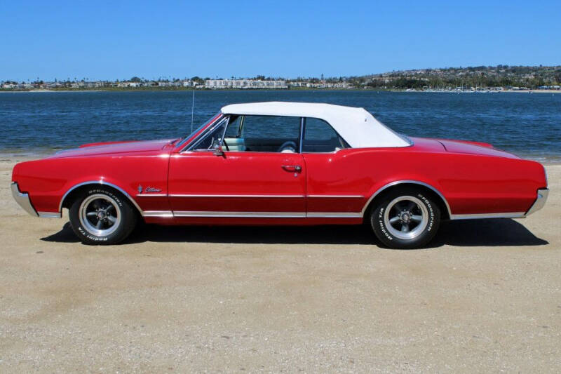 1967 Oldsmobile Cutlass Supreme