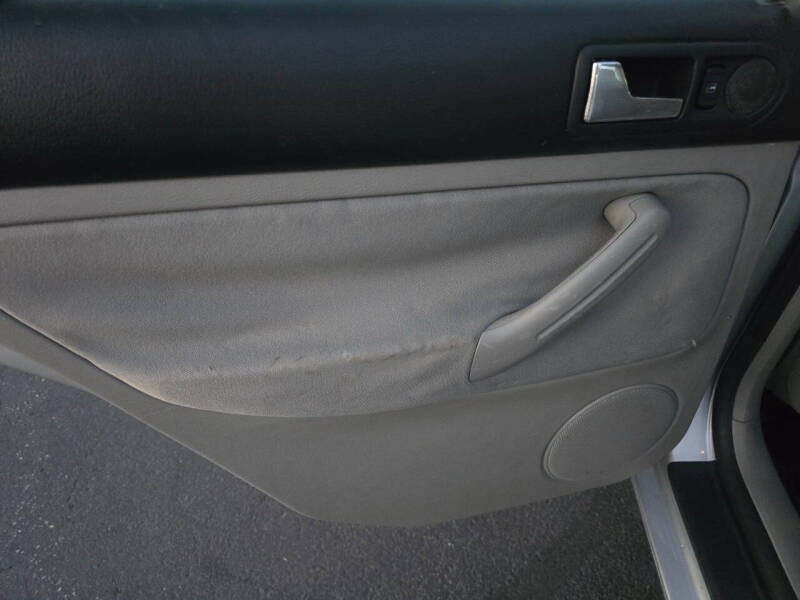 2005 Volkswagen Golf GL