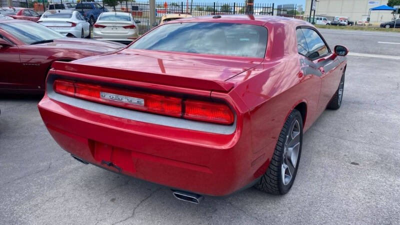 2012 Dodge Challenger