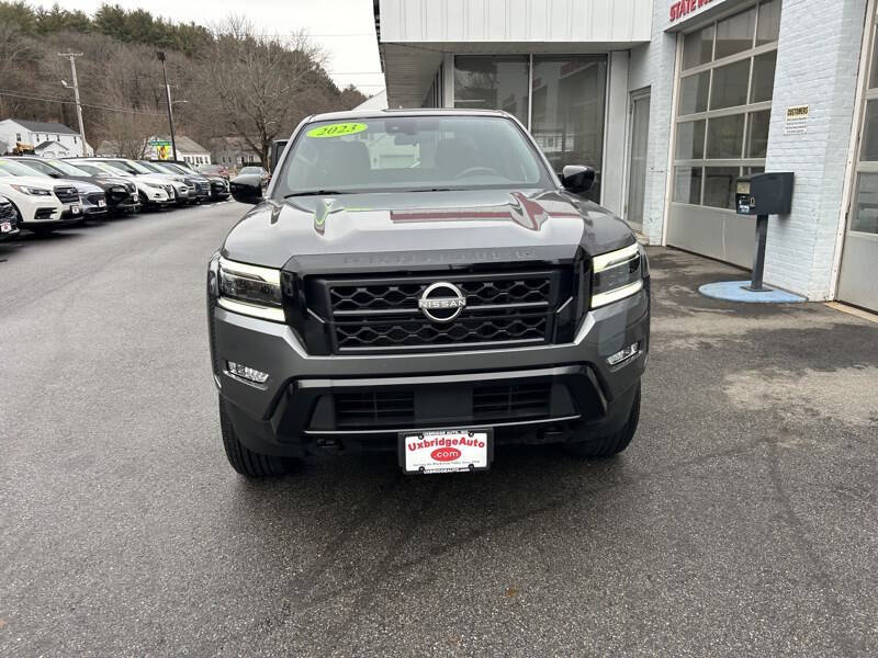 2023 Nissan Frontier SV