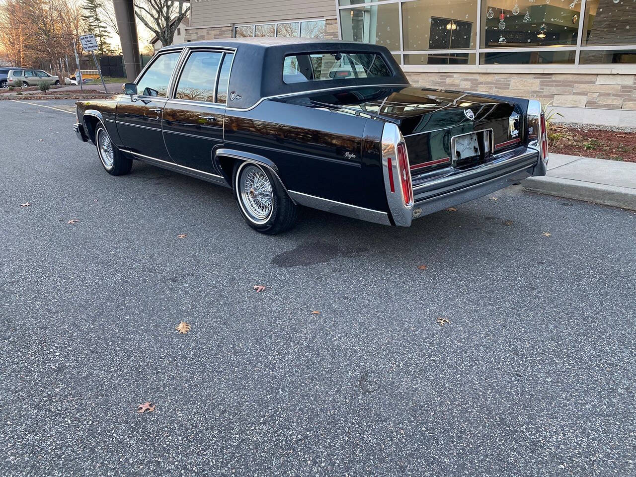 1987 Cadillac Fleetwood for sale at Vintage Motors USA in Roselle, NJ