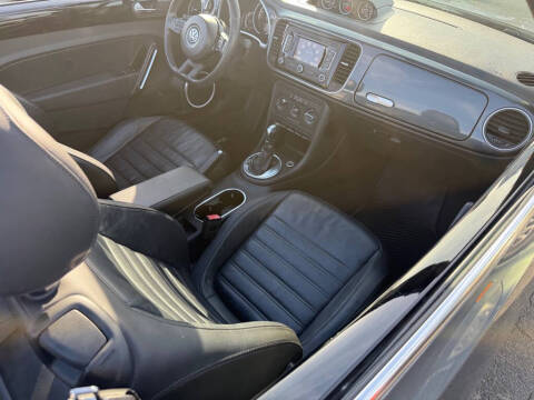 2013 Volkswagen Beetle Convertible