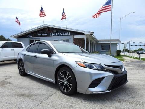 2020 Toyota Camry for sale at One Vision Auto in Hollywood FL