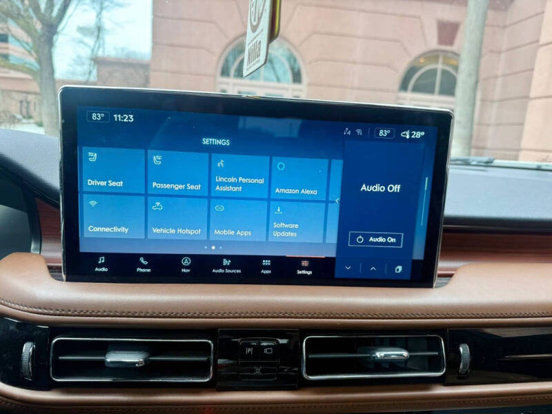 2023 Lincoln Nautilus Reserve