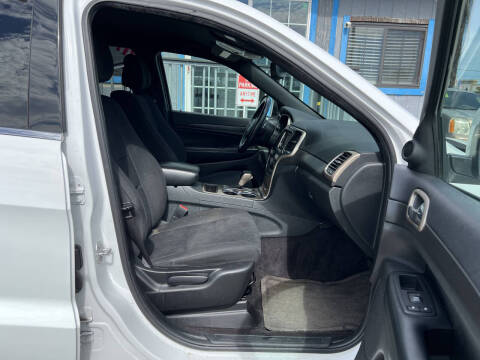 2016 Jeep Grand Cherokee Laredo E