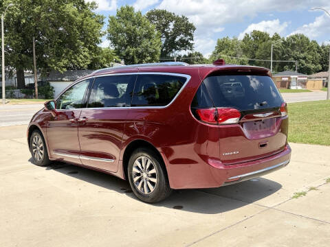 2019 Chrysler Pacifica Touring L Plus