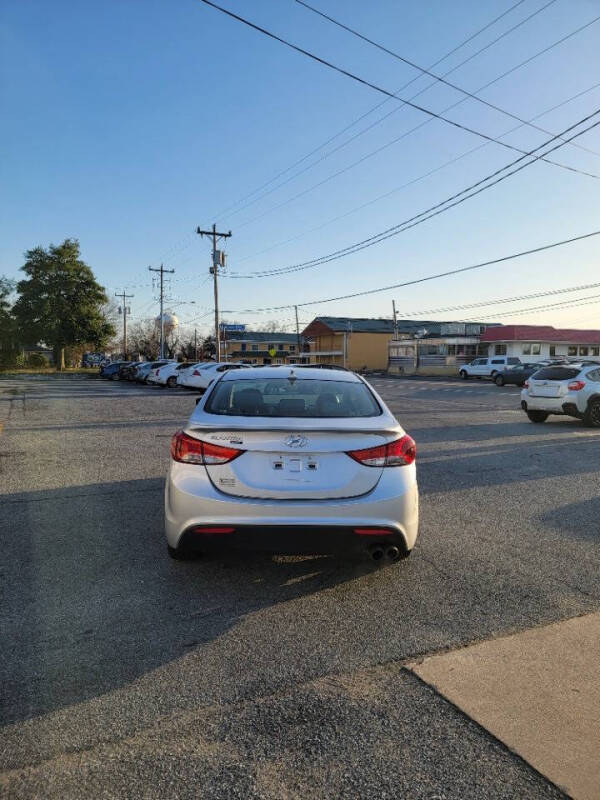 2013 Hyundai Elantra Coupe SE