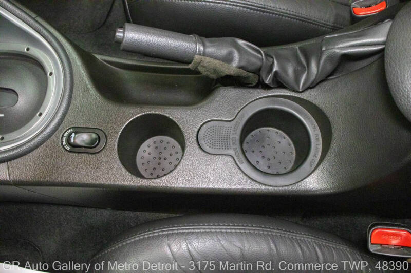 2004 Ford Mustang GT Deluxe
