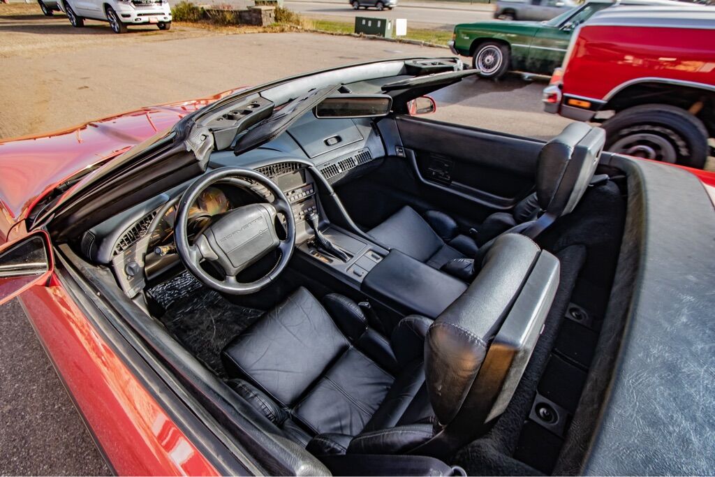 1990 Chevrolet Corvette 26