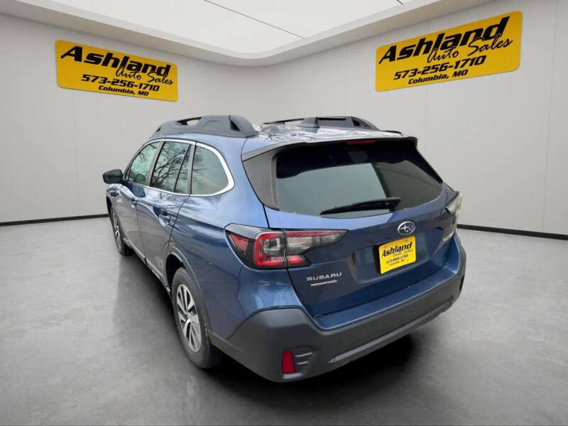 2022 Subaru Outback Premium