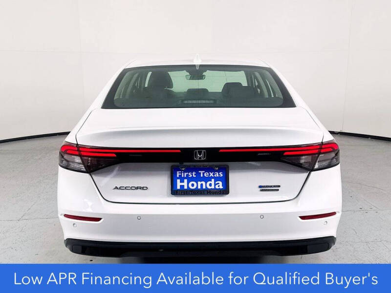 2025 Honda Accord Hybrid Touring