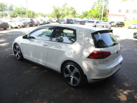 2015 Volkswagen Golf GTI S