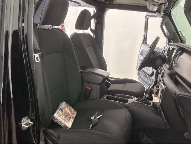 2023 Jeep Gladiator Sport S