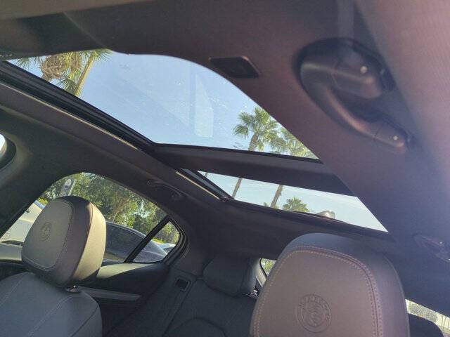 2025 Alfa Romeo Stelvio