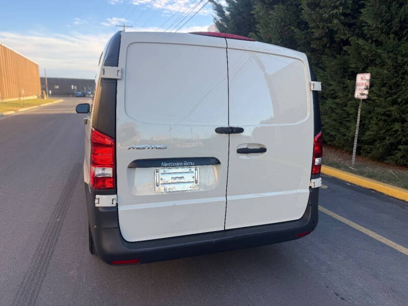 2016 Mercedes-Benz Metris