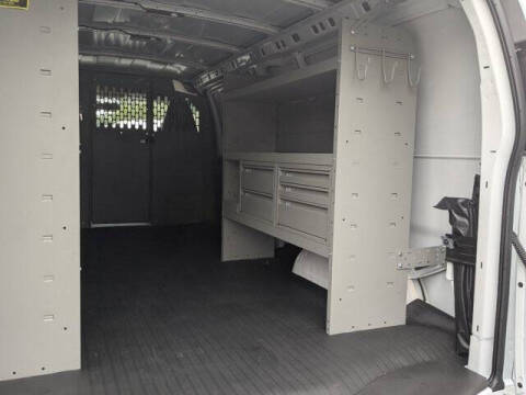 2025 GMC Savana 2500