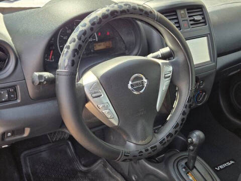 2019 Nissan Versa S Plus