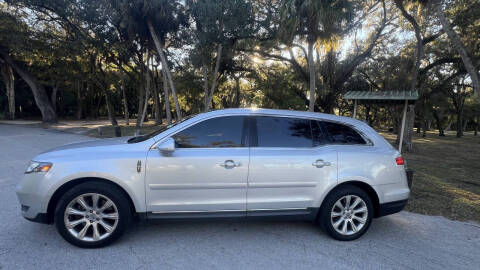 2015 Lincoln MKT
