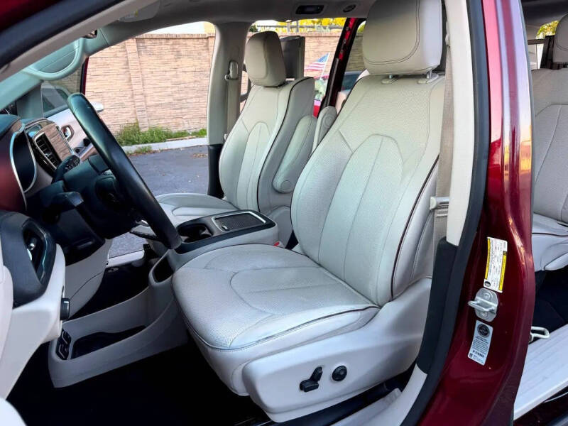 2020 Chrysler Pacifica Limited