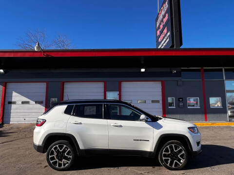 2018 Jeep Compass for sale at AUTOPLEX OF MILWAUKEE in Milwaukee WI