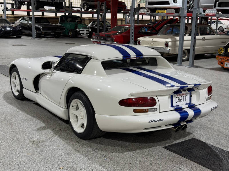 1996 Dodge Viper RT/10