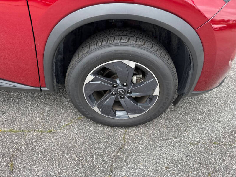 2025 Nissan Rogue SV
