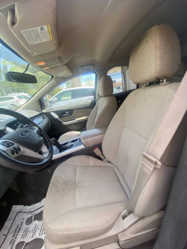 2014 Ford Edge SE