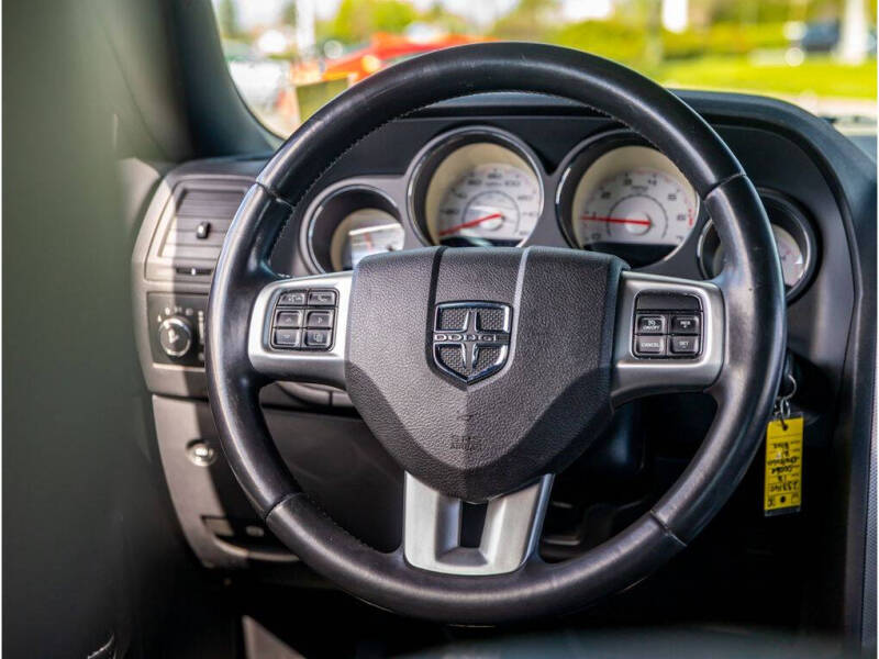 2013 Dodge Challenger R/T